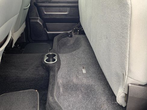 Used 2013 RAM 1500 Express image 25