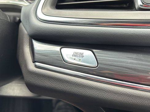 Used 2024 Buick Enclave Essence w/ LPO, Floor Liner Package AWD/4WD image 35