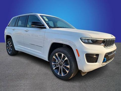 New 2024 Jeep Grand Cherokee Overland w/ Luxury Tech Group IV AWD/4WD image 2