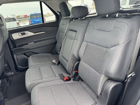 Certified 2025 Ford Explorer Active image 25