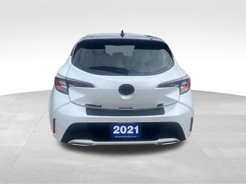 Used 2021 Toyota Corolla SE image 6