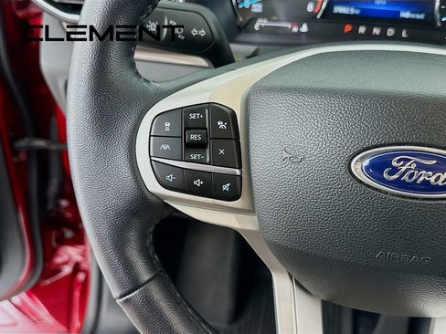 Certified 2023 Ford Explorer Limited w/ Hybrid Equipment Group 310A AWD/4WD image 16