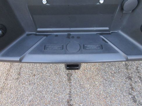 Used 2013 Ford F150 XLT w/ XLT Chrome Pkg image 12