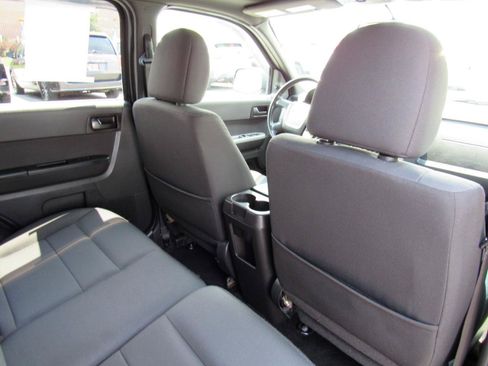 Used 2012 Ford Escape XLT AWD/4WD image 34