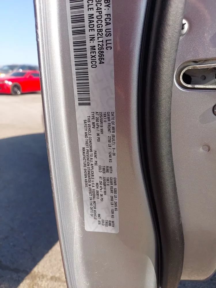 Used 2020 Dodge Journey Crossroad FWD image 9