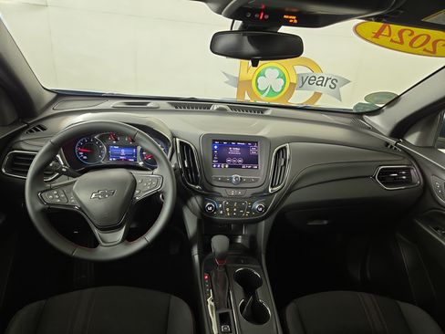 Certified 2024 Chevrolet Equinox RS FWD image 13