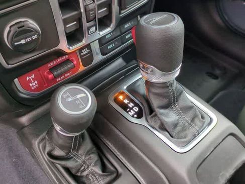 New 2026 Jeep Gladiator Mojave image 32