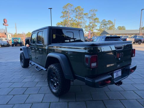 Used 2023 Jeep Gladiator Mojave w/ Cold Weather Group image 7
