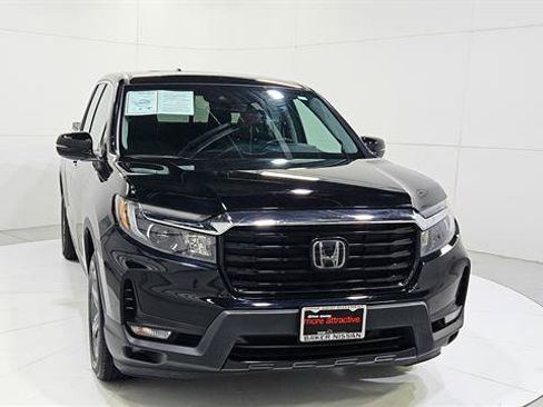 Used 2023 Honda Ridgeline RTL-E image 2