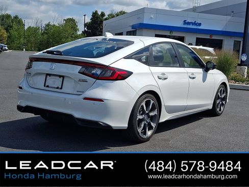 Used 2025 Honda Civic Sport Touring image 7