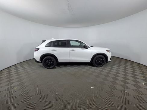 New 2026 Honda HR-V Sport image 2