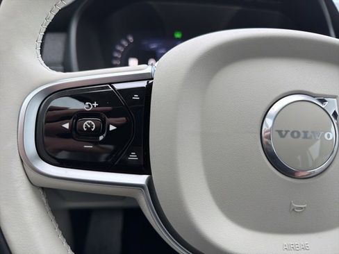 New 2026 Volvo XC90 B6 Ultra image 20