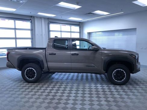 New 2026 Toyota Tacoma TRD Off-Road AWD/4WD image 6