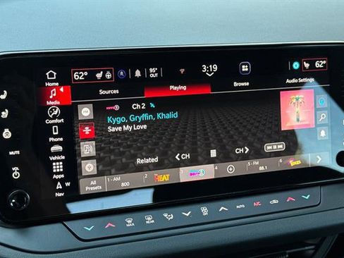 New 2026 Dodge Charger R/T image 13