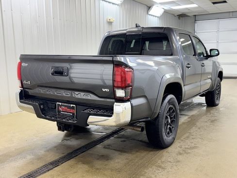 Used 2022 Toyota Tacoma SR5 image 6