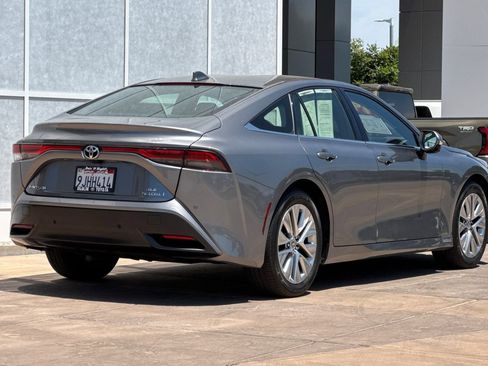 Certified 2023 Toyota Mirai w/ Advanced Technology Package RWD image 4