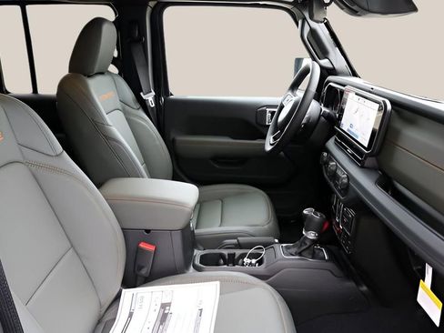 New 2026 Jeep Gladiator Mojave AWD/4WD image 20
