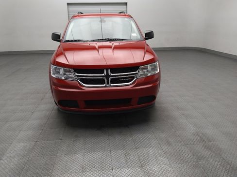 Used 2020 Dodge Journey SE w/ SE Popular Equipment Group FWD image 14