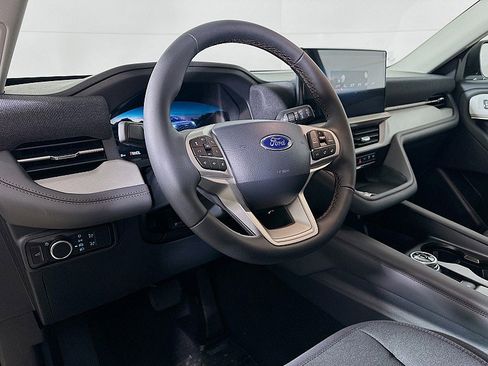 New 2026 Ford Explorer Active image 10