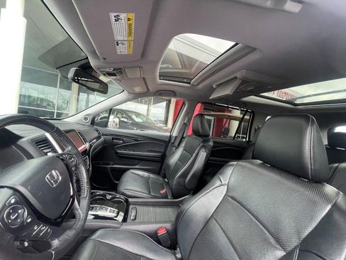 Used 2018 Honda Pilot Elite image 20