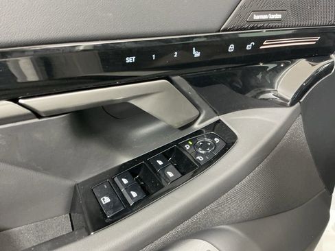 New 2026 BMW 530i w/ M Sport Package RWD image 23
