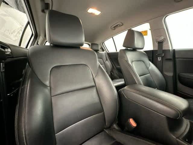 Used 2018 Kia Sportage EX AWD/4WD image 16