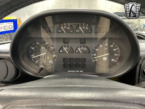 Used 1991 Alfa Romeo Spider Veloce image 19