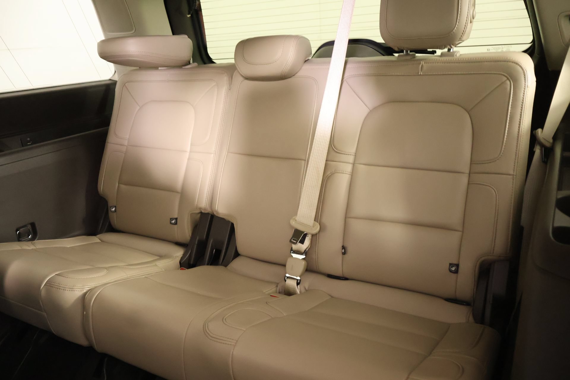 Used 2023 Lincoln Navigator Reserve AWD/4WD image 13