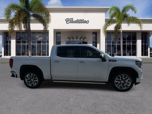 Used 2023 GMC Sierra 1500 Denali w/ Denali Reserve Package RWD image 16
