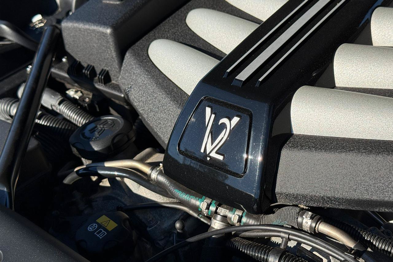 Used 2016 Rolls-Royce Ghost RWD image 35