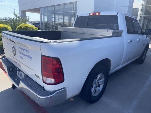 Used 2016 RAM 1500 Classic SLT RWD image 3