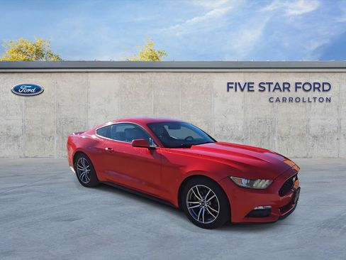 Used 2016 Ford Mustang Premium image 2
