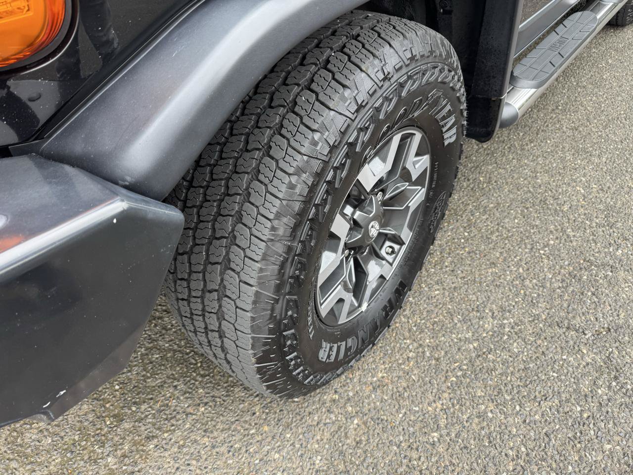 Used 2008 Toyota FJ Cruiser 4WD image 31