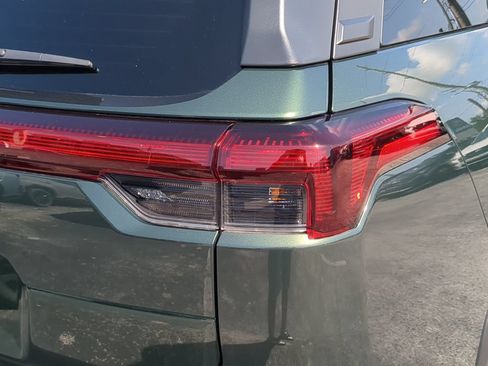 Certified 2026 Subaru Outback Limited AWD/4WD image 8