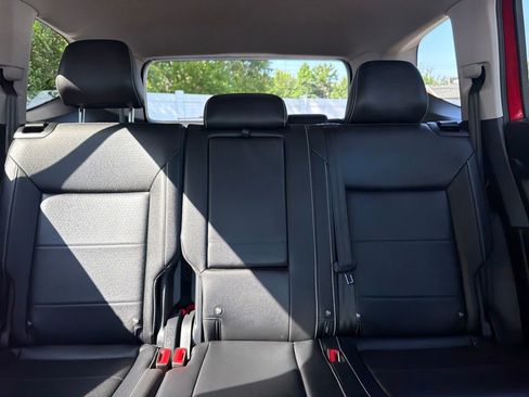 Used 2023 Volkswagen Atlas SE FWD image 51