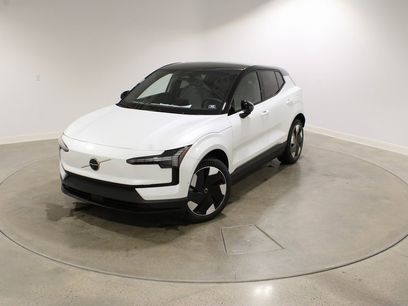New 2025 Volvo EX30 Ultra w/ Climate Package