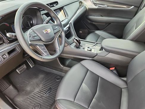 Used 2021 Cadillac XT5 Sportv w/ LPO, Floor Liner Package image 8