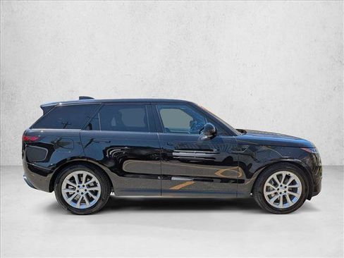 Certified 2025 Land Rover Range Rover Sport SE AWD/4WD image 4
