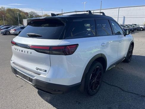 Certified 2026 INFINITI QX60 Sport w/ Dark Cargo Package AWD/4WD image 3