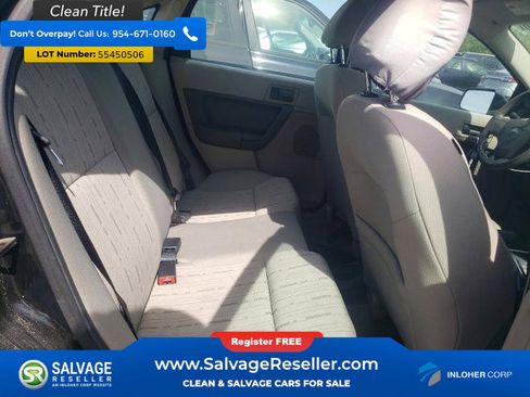 Used 2011 Ford Focus SE w/ Sedan SE Appearance Pkg FWD image 13