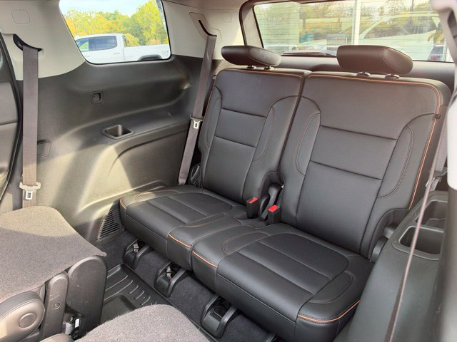 Used 2023 GMC Acadia AT4 w/ Preferred Package AWD/4WD image 21