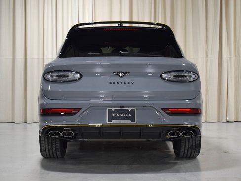 New 2026 Bentley Bentayga Speed image 14