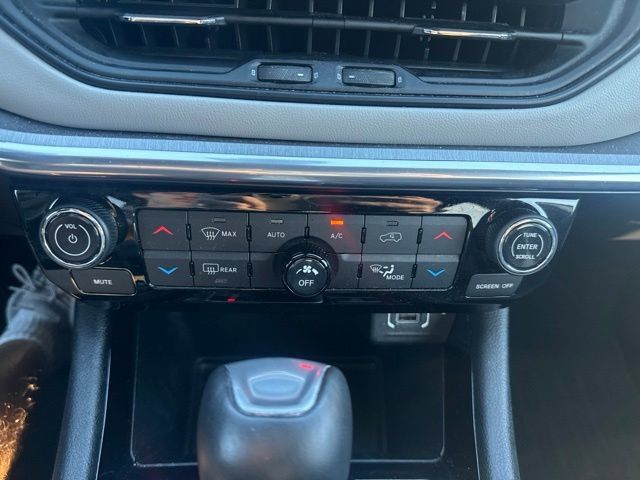 Used 2024 Jeep Compass Limited AWD/4WD image 18