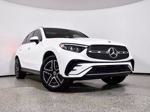 Certified 2024 Mercedes-Benz GLC 300 image 11