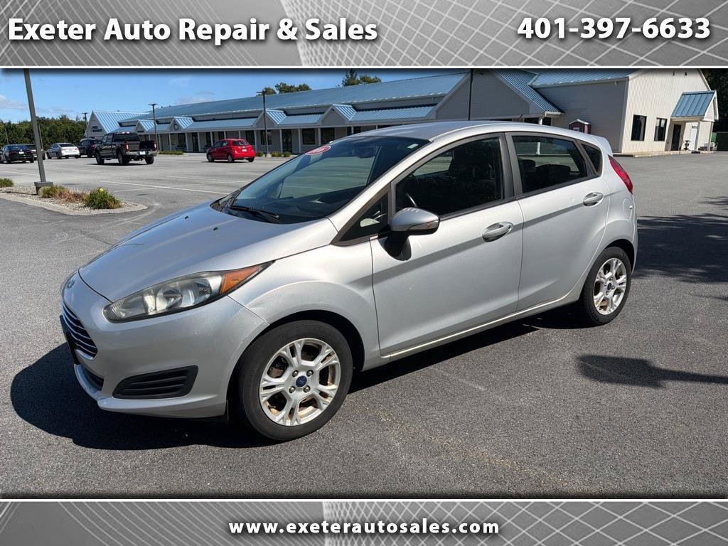 Used 2016 Ford Fiesta SE w/ Cold Weather Package FWD image 1