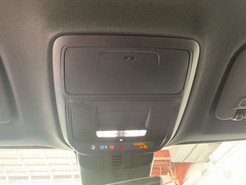 Used 2026 Chevrolet Traverse LT w/ Driver Confidence Package FWD image 26