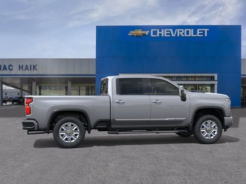 New 2026 Chevrolet Silverado 2500 High Country w/ High Country Premium Package AWD/4WD image 5