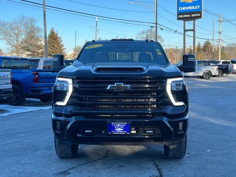 Certified 2025 Chevrolet Silverado 2500 High Country w/ Midnight Edition image 10