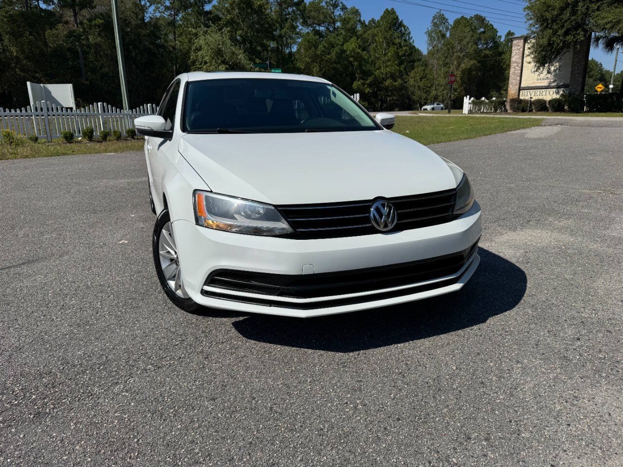 Used 2016 Volkswagen Jetta SE FWD image 36