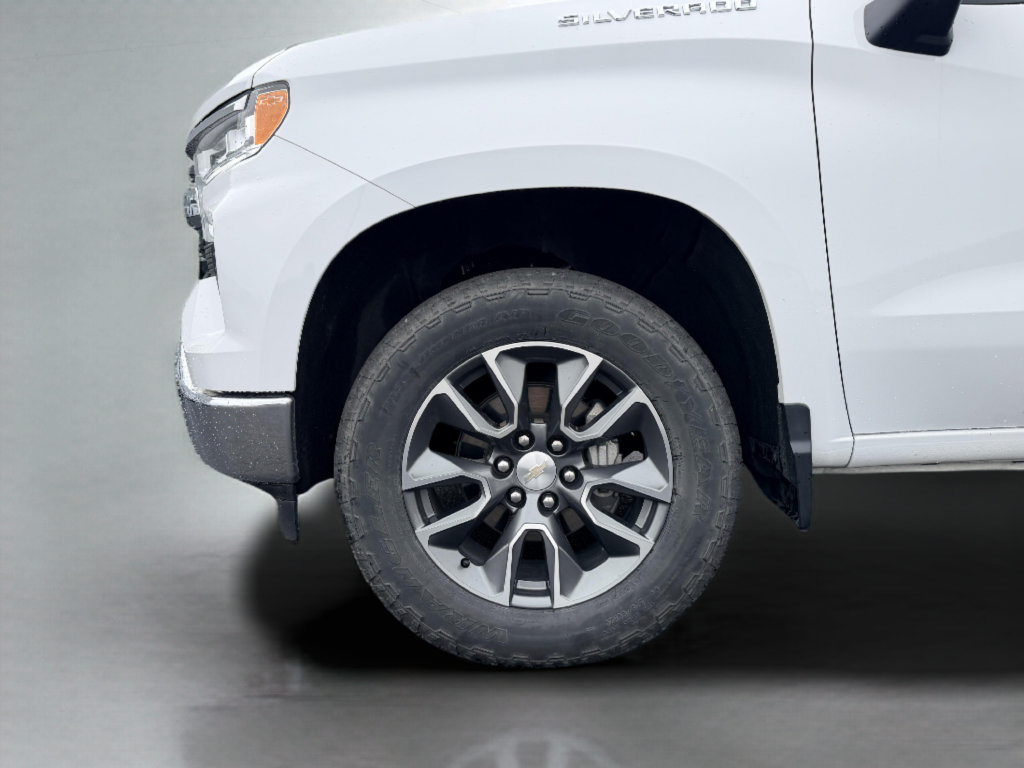 Used 2024 Chevrolet Silverado 1500 LT AWD/4WD image 29